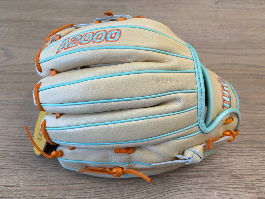 Wilson 2025 Summer A2000 DP15 11.5”
