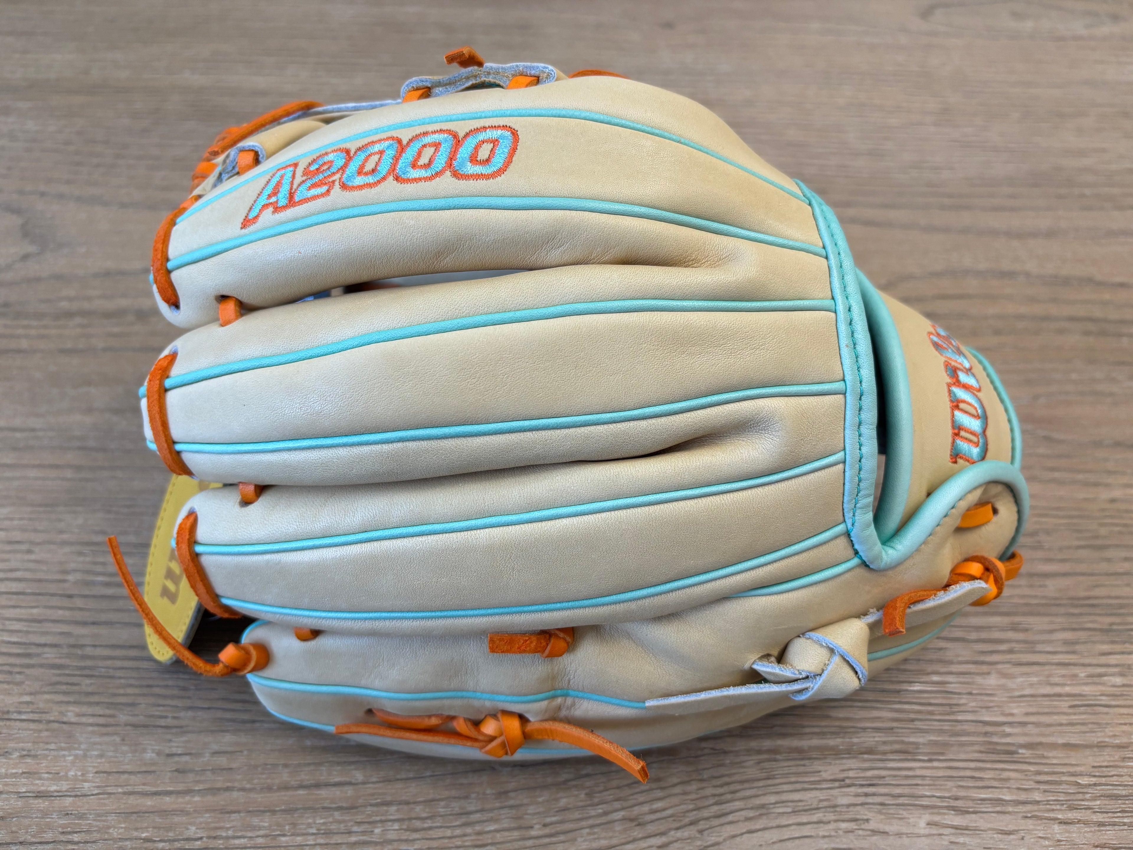 Wilson 2025 Summer A2000 DP15 11.5”