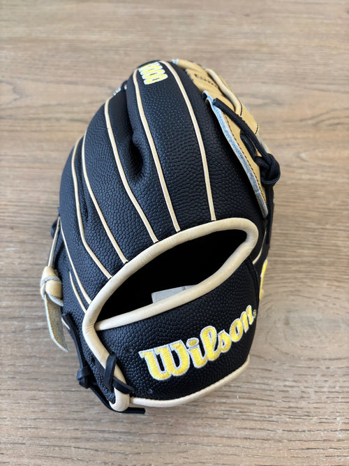 2026 Wilson A2000 Classics Series DW5 12” Infield Baseball Glove