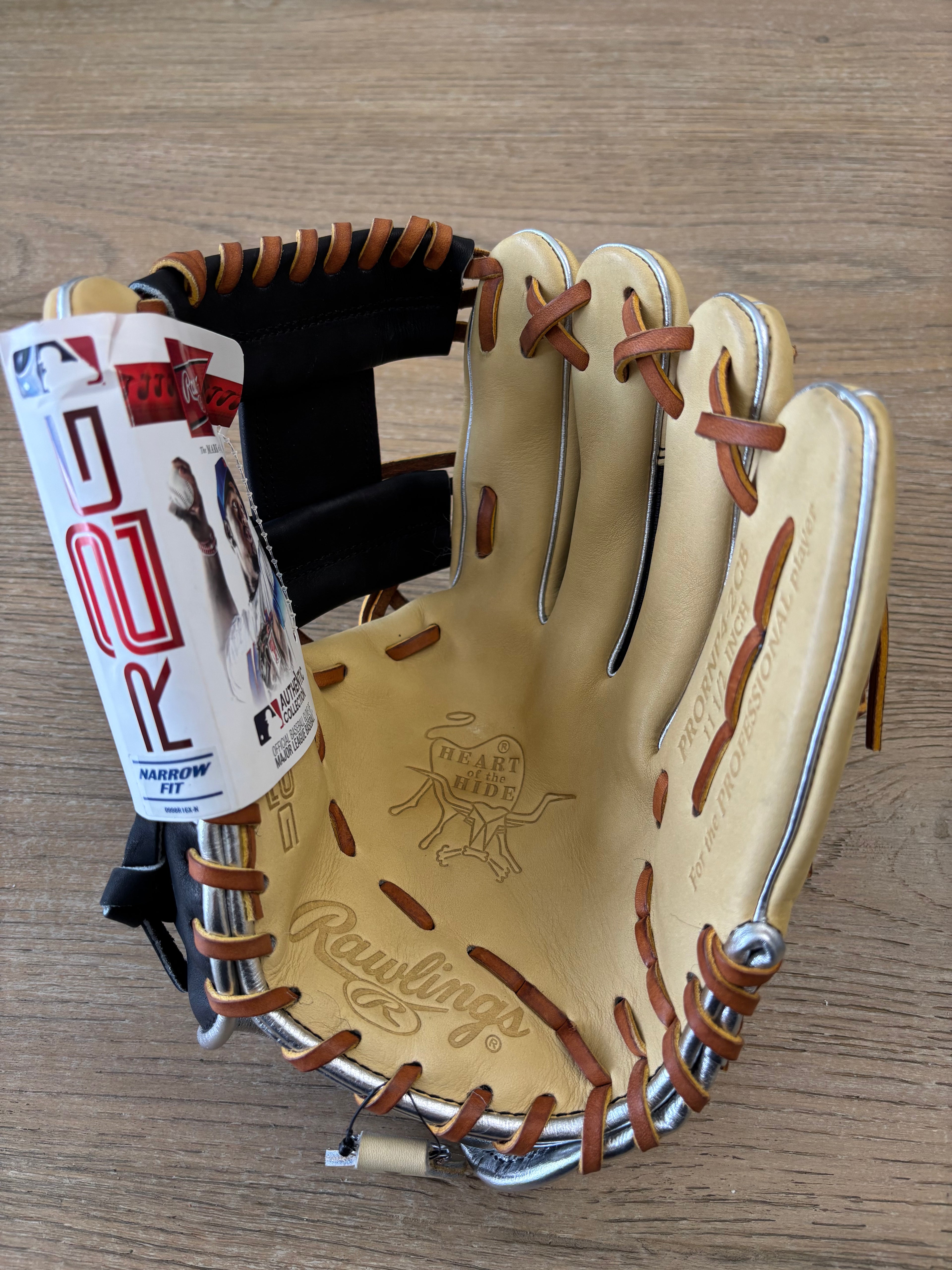 Rawlings Heart of the Hide R2G 11.5" Baseball Glove PRORNP4-2CB